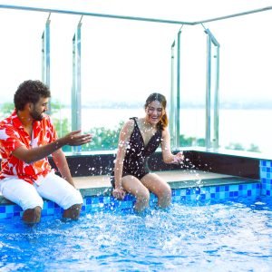 How Can You Experience Royalty at a Luxury Hotel in Udaipur?